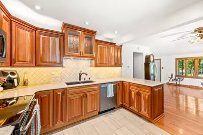 1538  3rd St, Delafield, WI 53018 - Photo 3