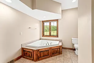 3976 Woodridge Ct, Richfield, WI 53017 - Photo 47