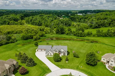 3976  Woodridge Ct, Richfield, WI 53017 - Photo 9