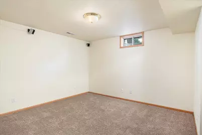 808  Cedar Dr, La Crescent, MN 55947 - Photo 17