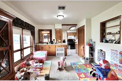 4821  70th St, Kenosha, WI 53142 - Photo 9