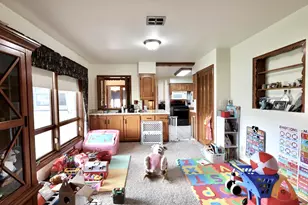4821 70th St, Kenosha, WI 53142 - Photo 9