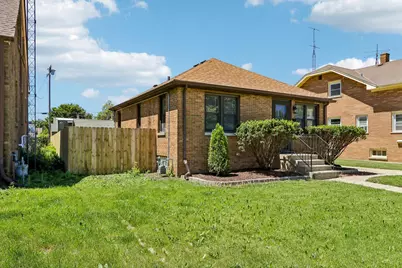 7540  26th Ave, Kenosha, WI 53143 - Photo 3