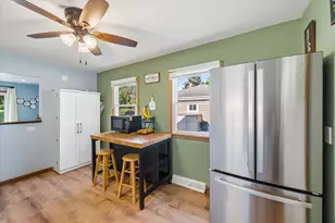 1115 Lawndale Ave, Waukesha, WI 53188 - Photo 9
