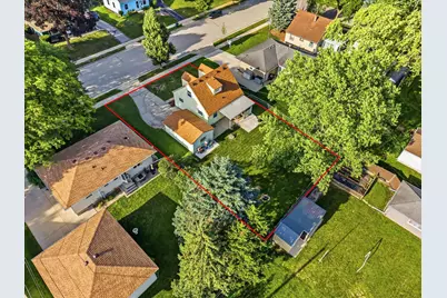 1115  Lawndale Ave, Waukesha, WI 53188 - Photo 35