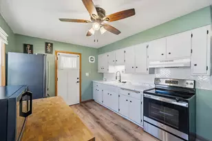 1115 Lawndale Ave, Waukesha, WI 53188 - Photo 7
