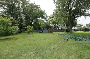 1408 S Emmertsen Rd, Racine, WI 53406 - Photo 31
