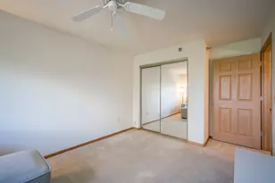 1046 River Pl Blvd, Waukesha, WI 53189 - Photo 19
