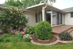 8150 S 58th St, Franklin, WI 53132 - Photo 5