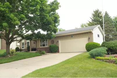 8150 S 58th St, Franklin, WI 53132 - Photo 3