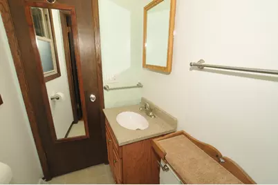 8150 S 58th St, Franklin, WI 53132 - Photo 23