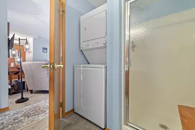 1296  Village Centre Dr #2, Somers, WI 53144 - Photo 17