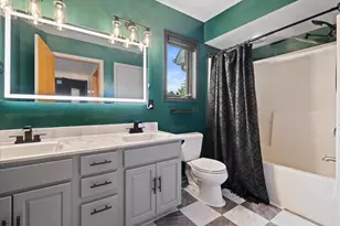 235 W Redding Cir, Belgium, WI 53004 - Photo 17