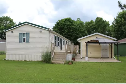 W1211  Hillview Dr #153, Concord, WI 53178 - Photo 3