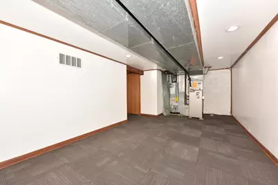 2127 N 122nd St, Wauwatosa, WI 53226 - Photo 31