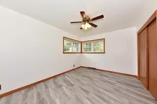 2127 N 122nd St, Wauwatosa, WI 53226 - Photo 23