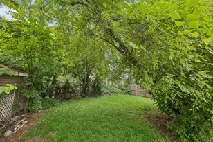 1222 Summit Ave, Racine, WI 53404 - Photo 21