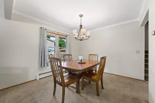 1826 Dewitt Ct, Waukesha, WI 53186 - Photo 7
