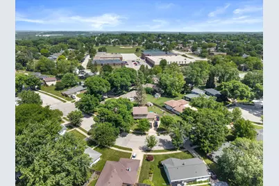 1826  Dewitt Ct, Waukesha, WI 53186 - Photo 33