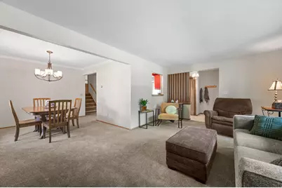 1826  Dewitt Ct, Waukesha, WI 53186 - Photo 5