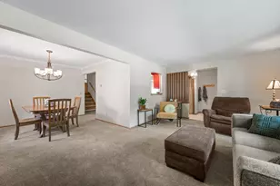1826 Dewitt Ct, Waukesha, WI 53186 - Photo 5
