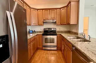 832 N 6th St, Sheboygan, WI 53081 - Photo 7