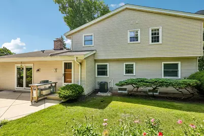 21700  Ann Rita Dr, Brookfield, WI 53045 - Photo 35