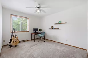 N91w7053 Evergreen Ct, Cedarburg, WI 53012 - Photo 11