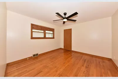 4333 N 62nd St, Milwaukee, WI 53216 - Photo 19