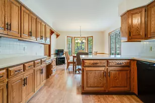 645 Willowick Ct, Brookfield, WI 53045 - Photo 3