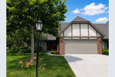 645  Willowick Ct #A, Brookfield, WI 53045 - Photo 1