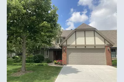 645  Willowick Ct #A, Brookfield, WI 53045 - Photo 1