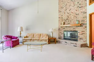 645 Willowick Ct, Brookfield, WI 53045 - Photo 9