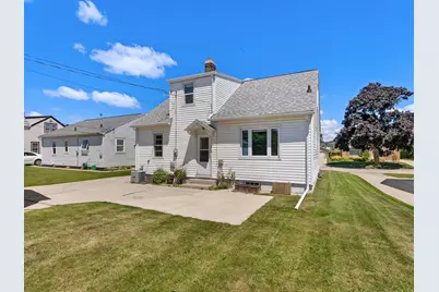 1709  Grand Ave, Manitowoc, WI 54220 - Photo 21