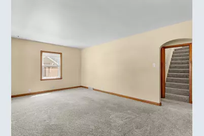 1709  Grand Ave, Manitowoc, WI 54220 - Photo 3