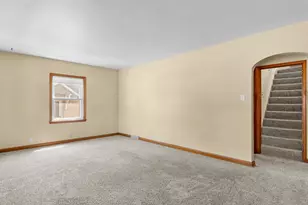 1709 Grand Ave, Manitowoc, WI 54220 - Photo 3