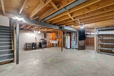 8359 N Celina St, Milwaukee, WI 53224 - Photo 15