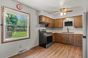 8359 N Celina St, Milwaukee, WI 53224 - Photo 9