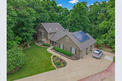 3532 S 121st Ct, Greenfield, WI 53228 - Photo 9
