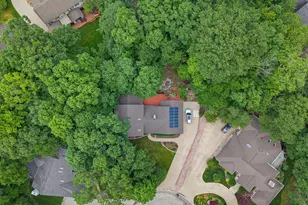 3532 S 121st Ct, Greenfield, WI 53228 - Photo 7
