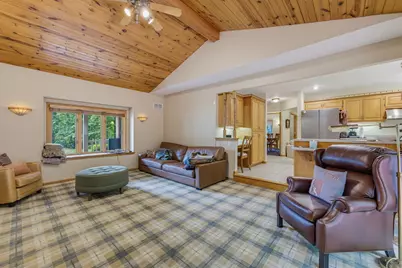 3532 S 121st Ct, Greenfield, WI 53228 - Photo 3
