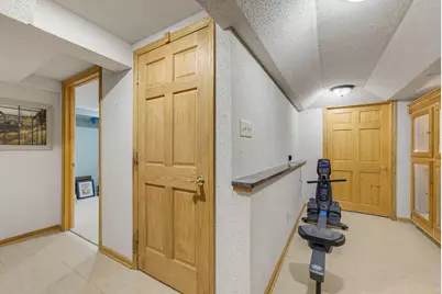 3532 S 121st Ct, Greenfield, WI 53228 - Photo 43