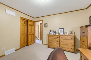 3532 S 121st Ct, Greenfield, WI 53228 - Photo 35