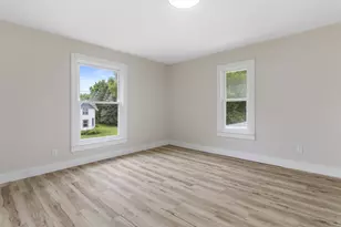 215 N Main St, Reeseville, WI 53579 - Photo 21