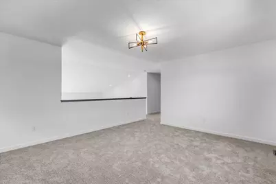 W251N2385  Valleyview Cir, Pewaukee, WI 53072 - Photo 23