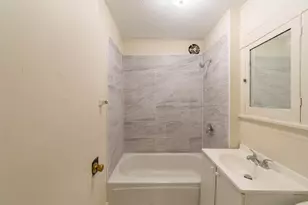 2222 N 51st St, Milwaukee, WI 53208 - Photo 13