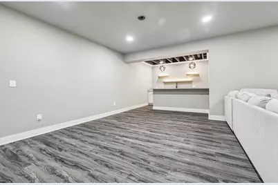 N66W15730  Fox Meadow Dr, Menomonee Falls, WI 53051 - Photo 19
