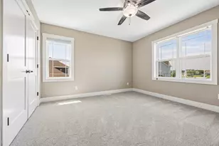 N66W15730 Fox Meadow Dr, Menomonee Falls, WI 53051 - Photo 31