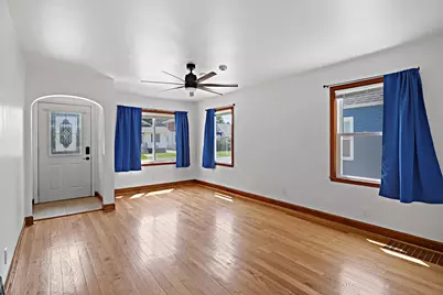 7018  31st Ave, Kenosha, WI 53142 - Photo 5
