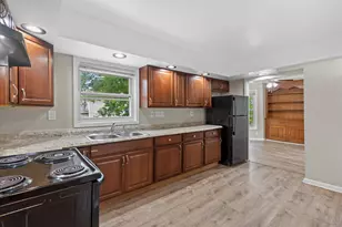 5676 N 43rd St, Milwaukee, WI 53209 - Photo 5